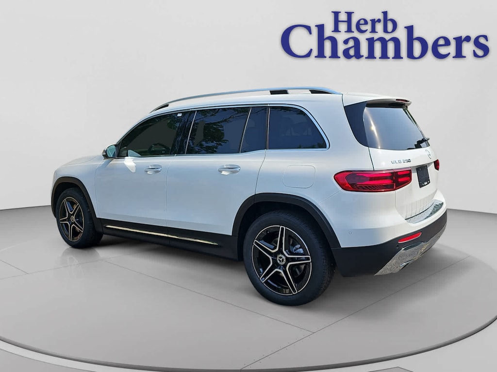 New 2026 Mercedes-Benz GLB 250 4MATIC SUV
