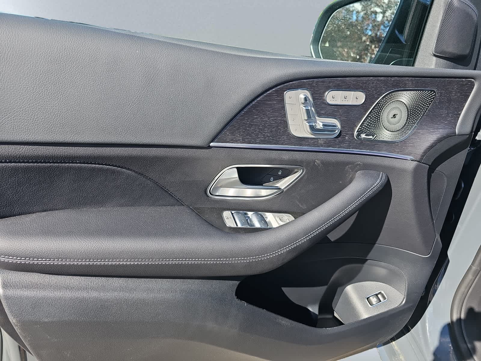 new 2026 Mercedes-Benz GLS 450 car