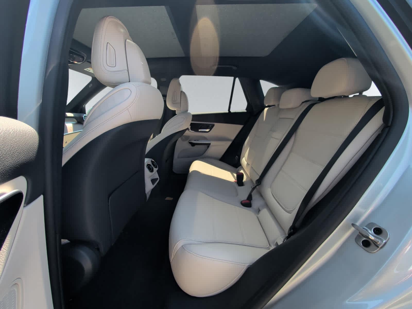 new 2026 Mercedes-Benz GLC 300 car
