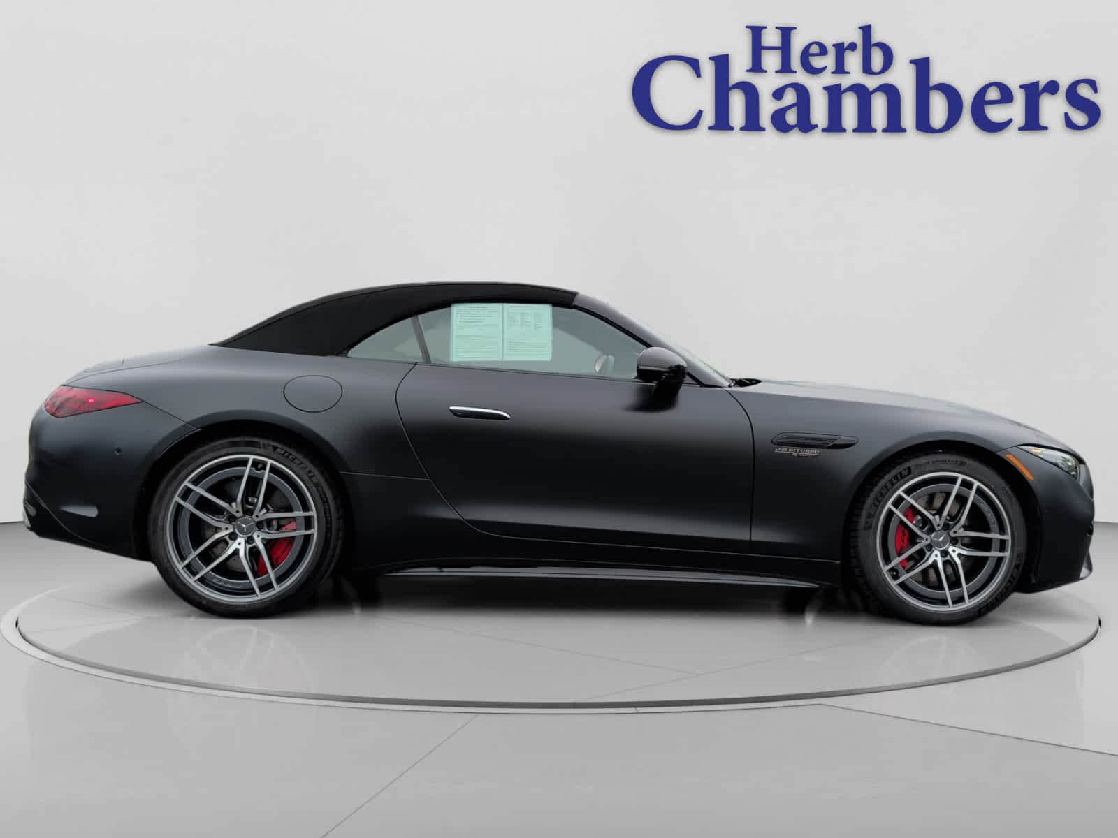 used 2025 Mercedes-Benz AMG SL 55 car, priced at $127,998