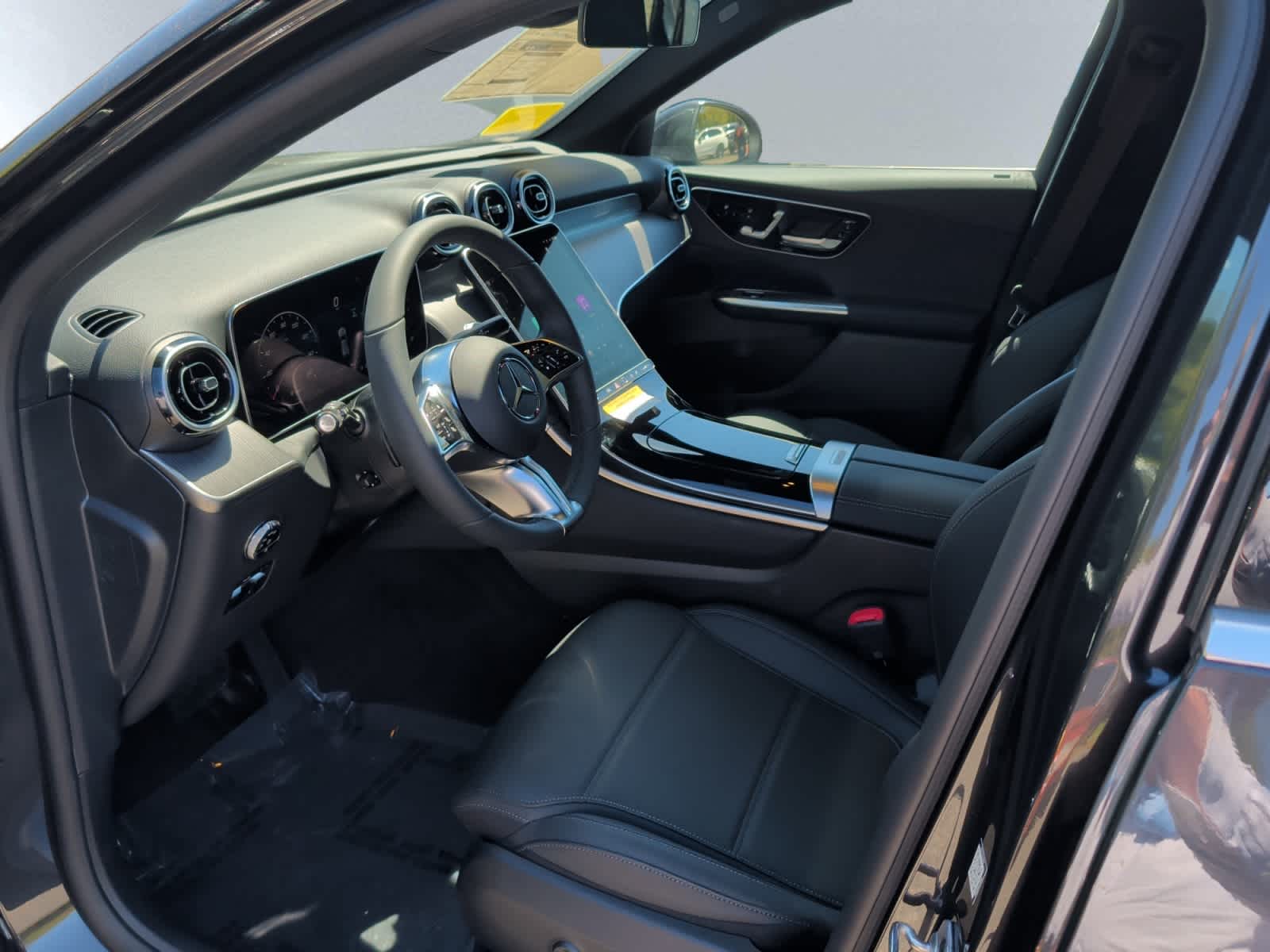 new 2026 Mercedes-Benz GLC 300 car