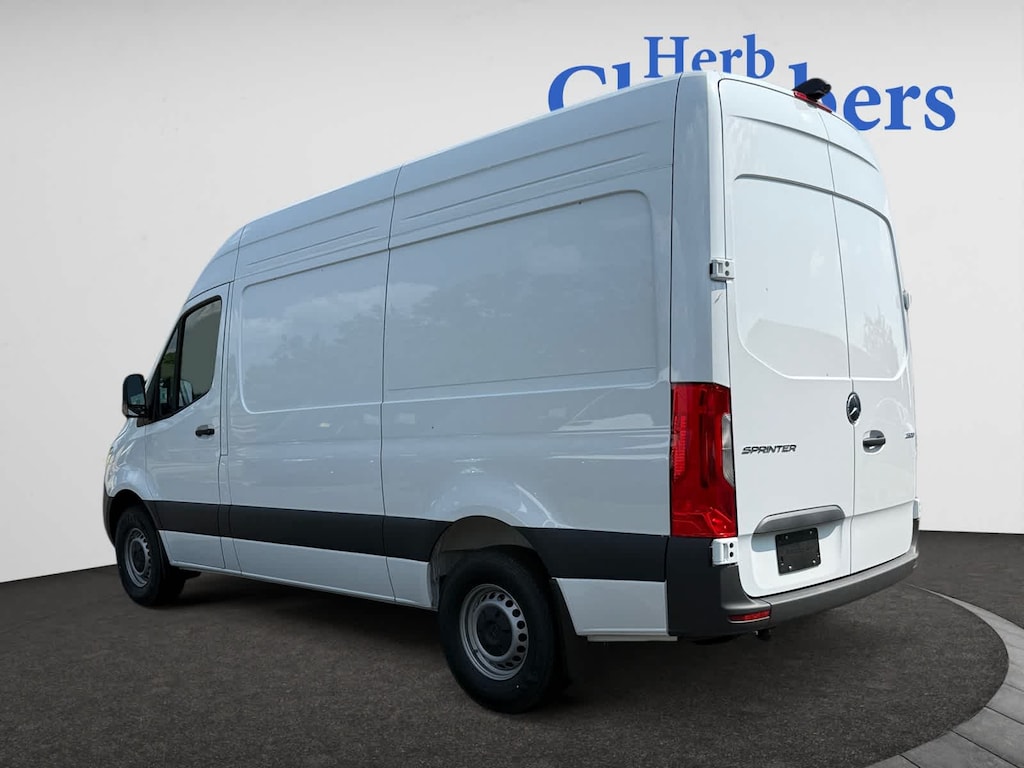 New 2025 Mercedes-Benz Sprinter 2500 Standard Roof 4-Cyl Diesel HO Van Cargo Van