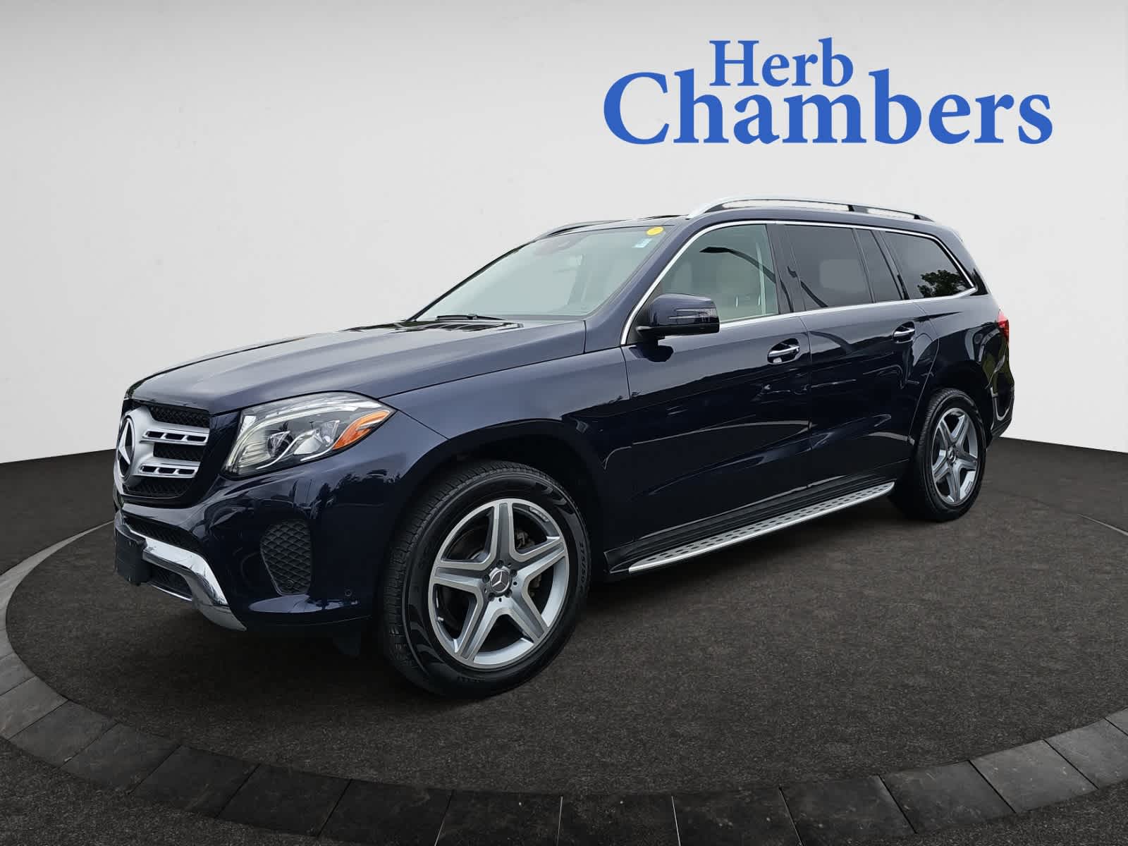 2017 Mercedes Benz GLS 450 4MATIC photo 4