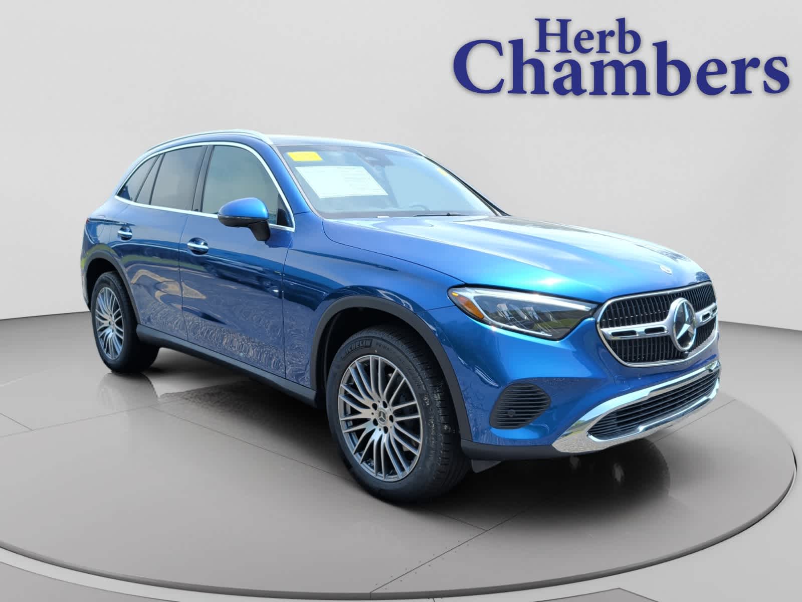 new 2026 Mercedes-Benz GLC 300 car