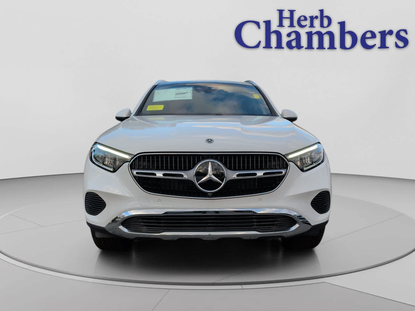 new 2026 Mercedes-Benz GLC 300 car