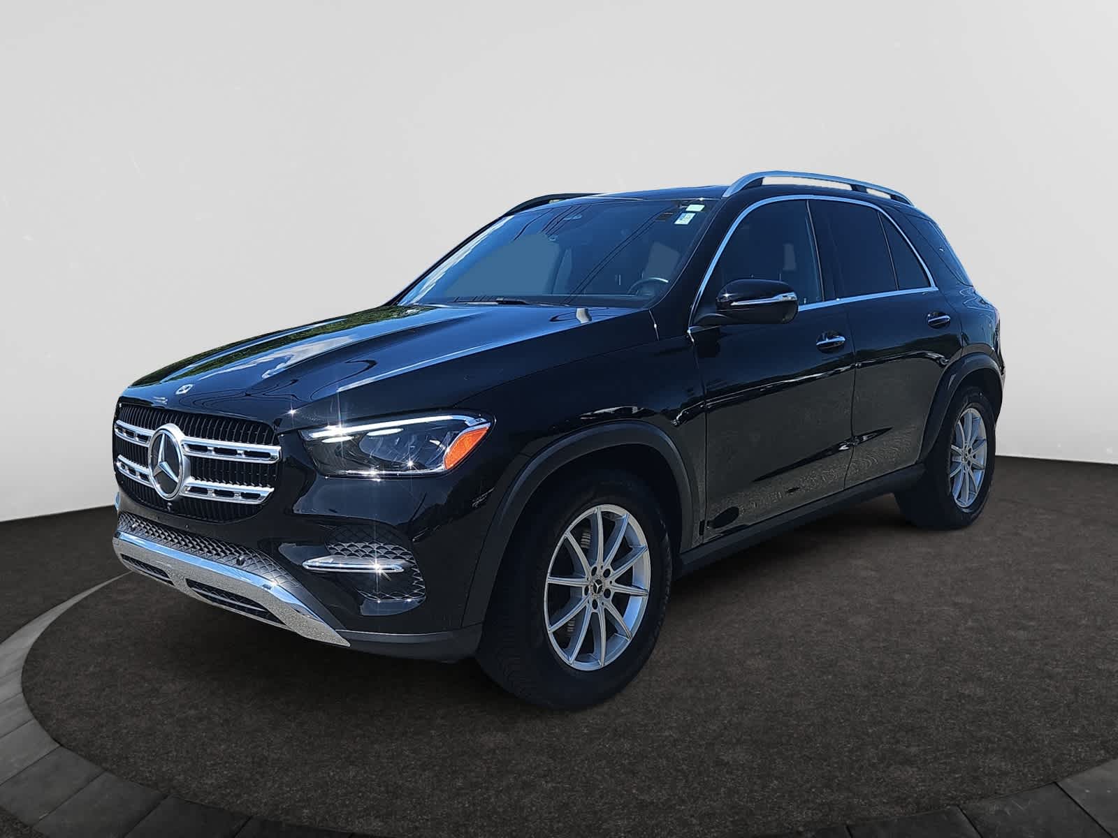 used 2024 Mercedes-Benz GLE 350 car, priced at $46,988