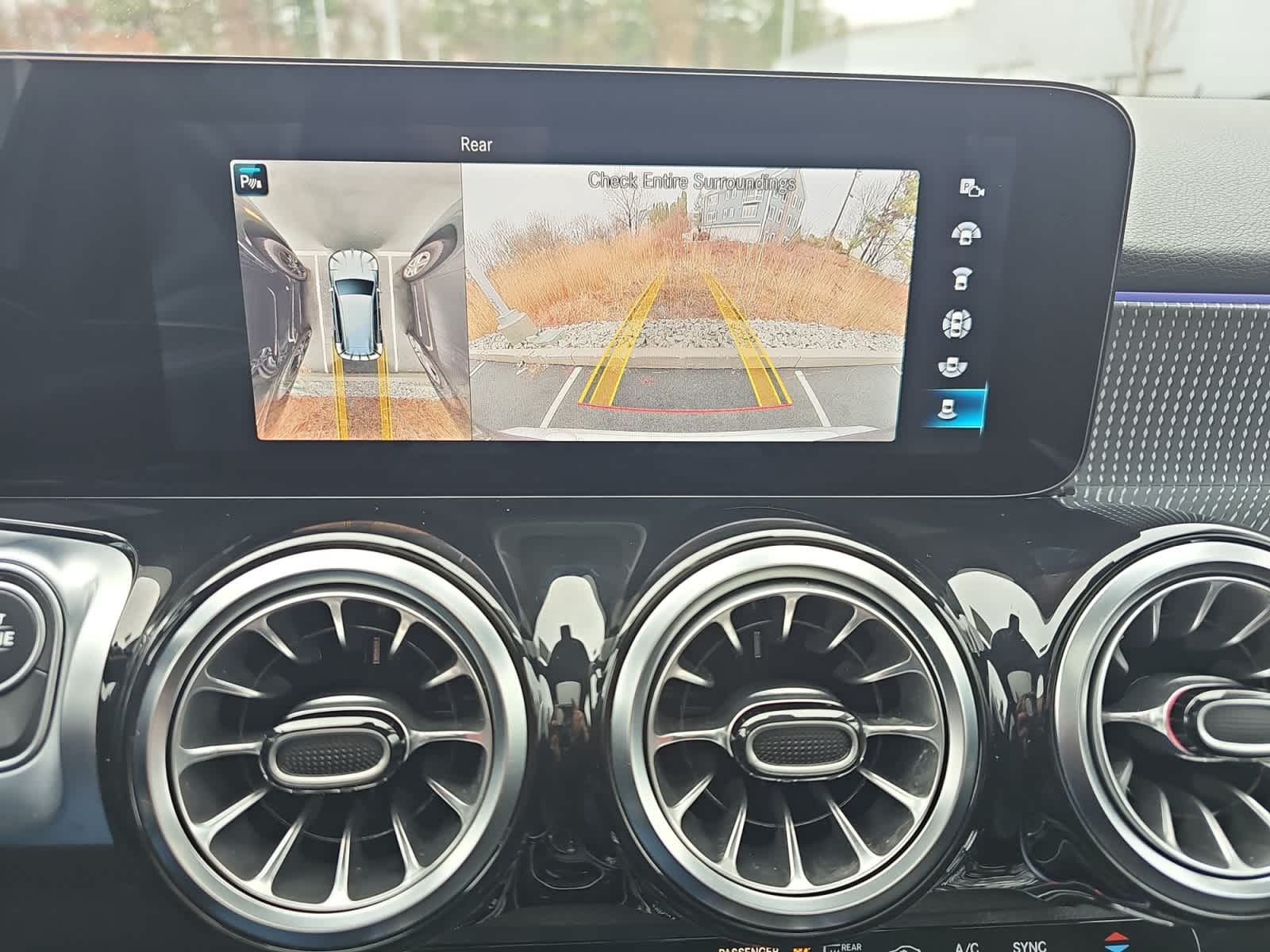 used 2022 Mercedes-Benz GLB 250 car, priced at $28,998