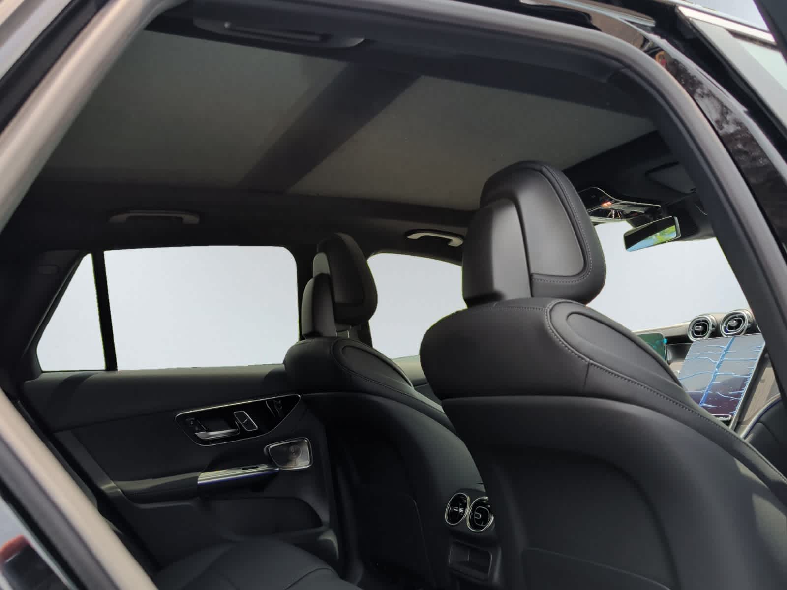 new 2026 Mercedes-Benz GLC 300 car