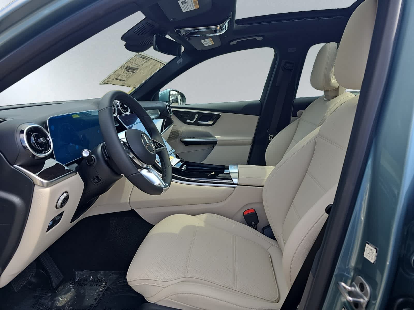 new 2026 Mercedes-Benz GLC 300 car