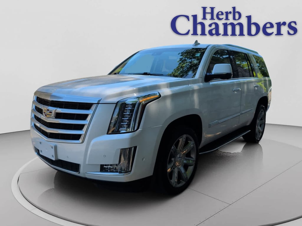 Used 2019 CADILLAC Escalade Luxury SUV