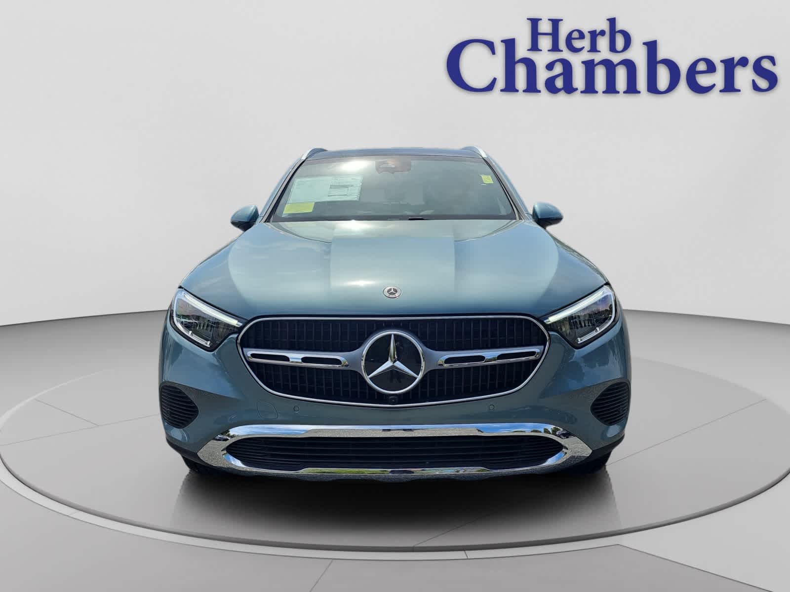 new 2026 Mercedes-Benz GLC 300 car