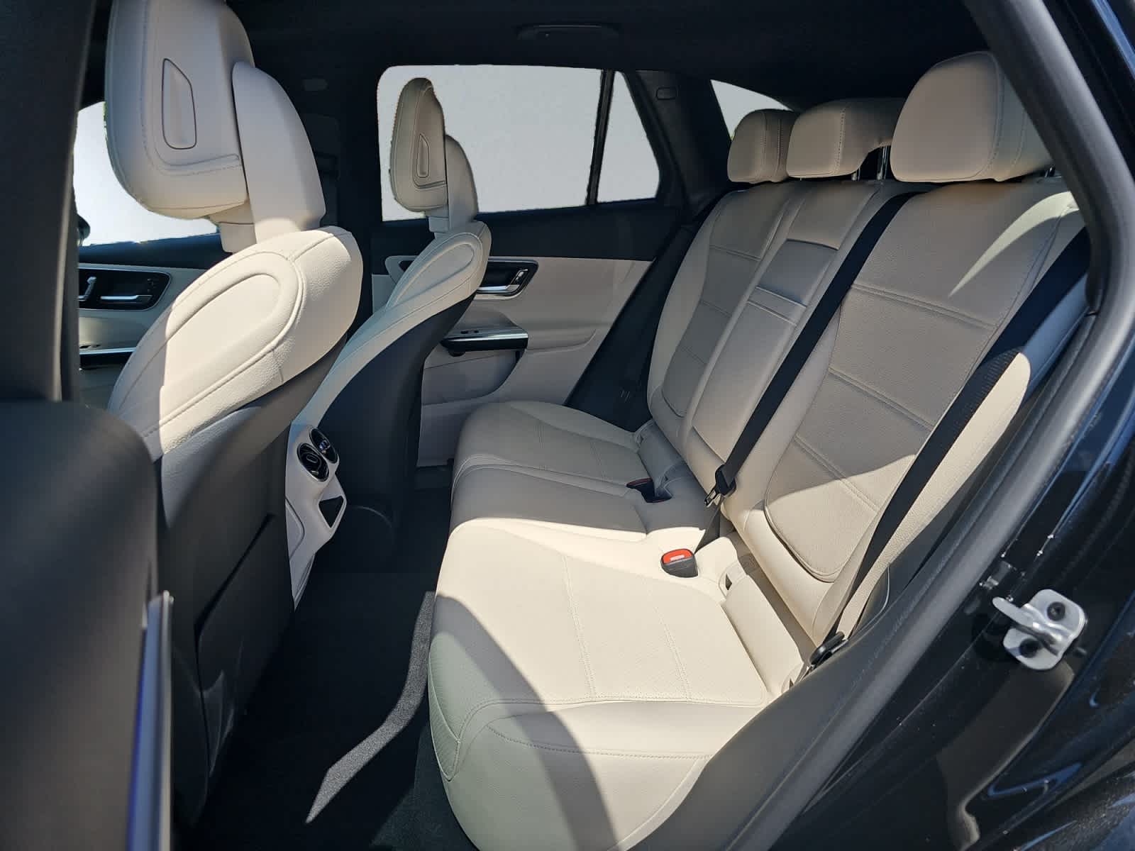 new 2026 Mercedes-Benz GLC 300 car