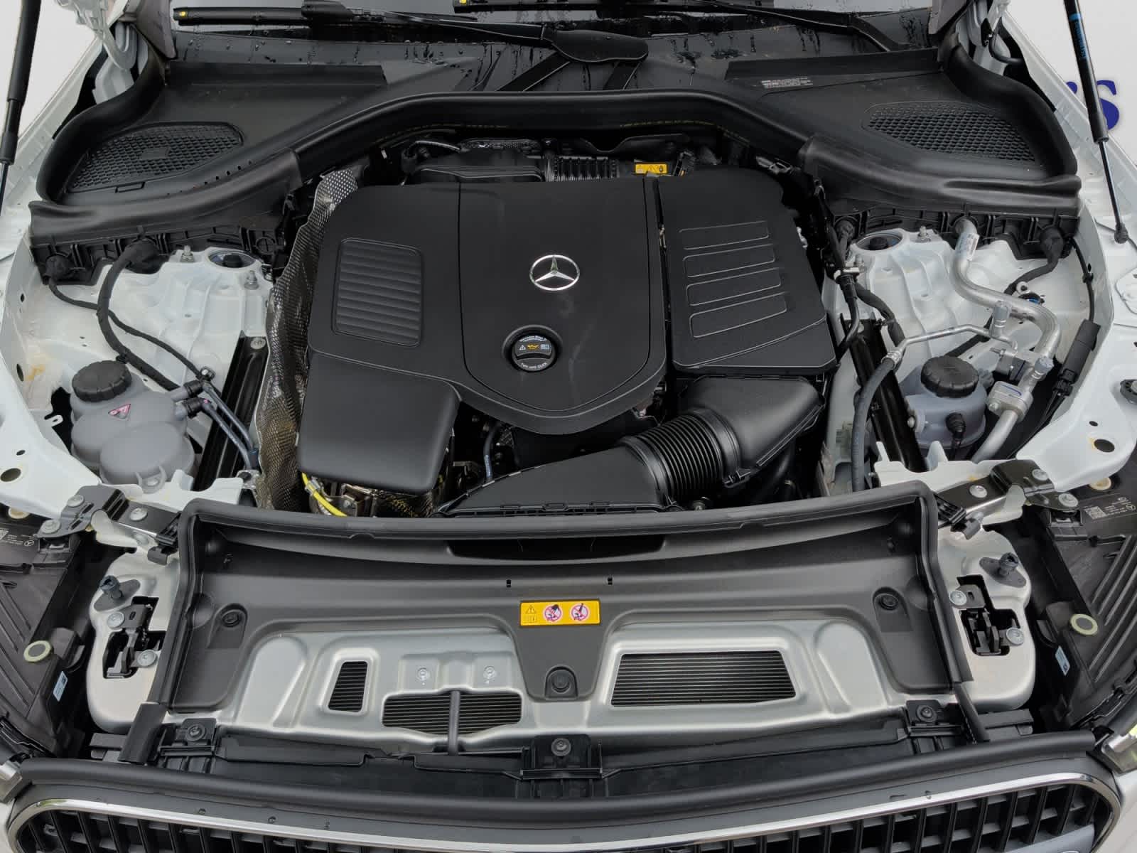 new 2026 Mercedes-Benz GLC 300 car