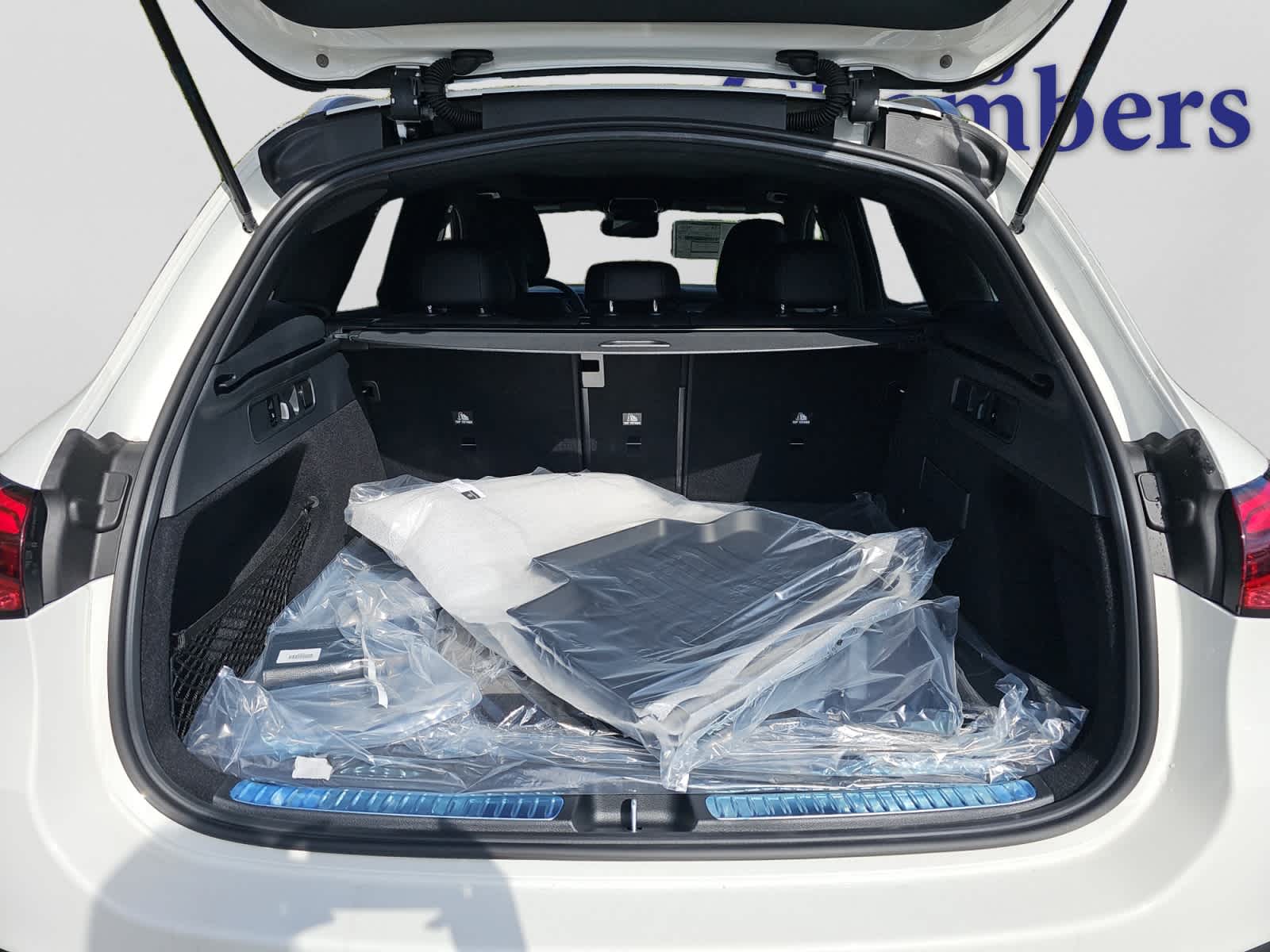 new 2026 Mercedes-Benz GLC 300 car
