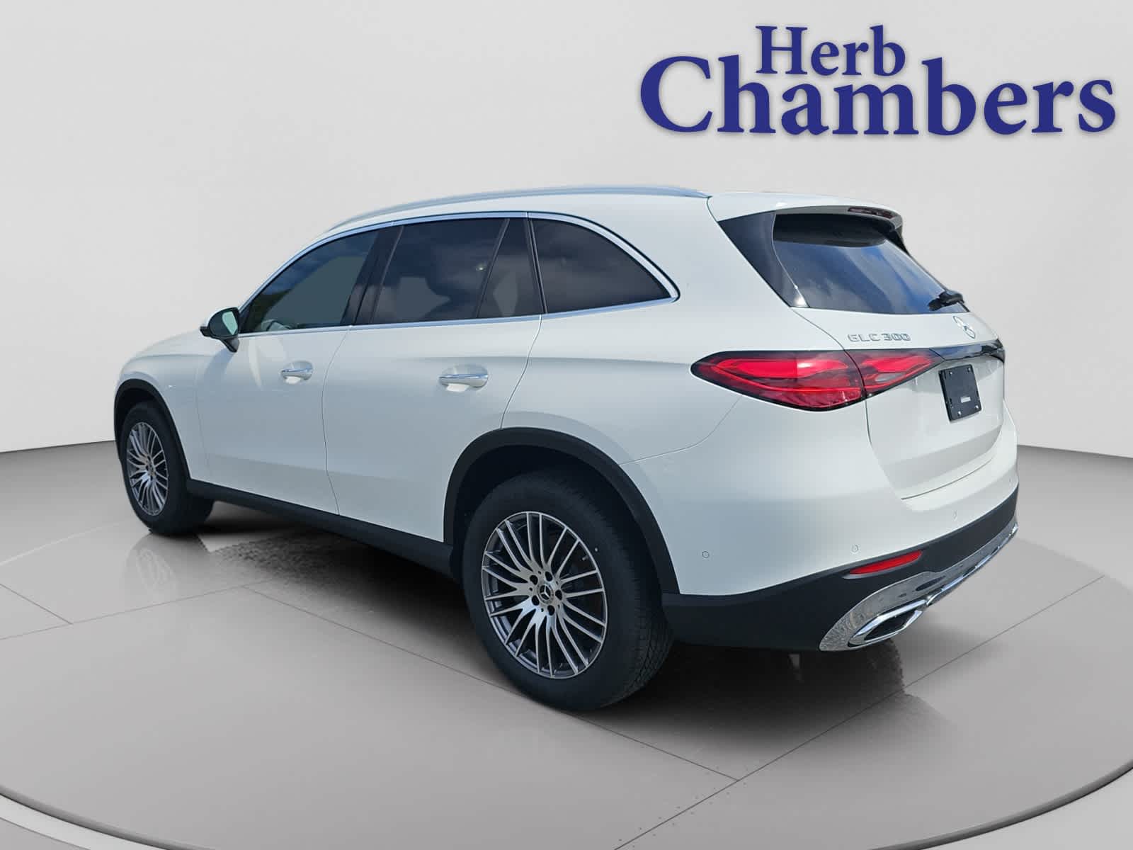 new 2026 Mercedes-Benz GLC 300 car