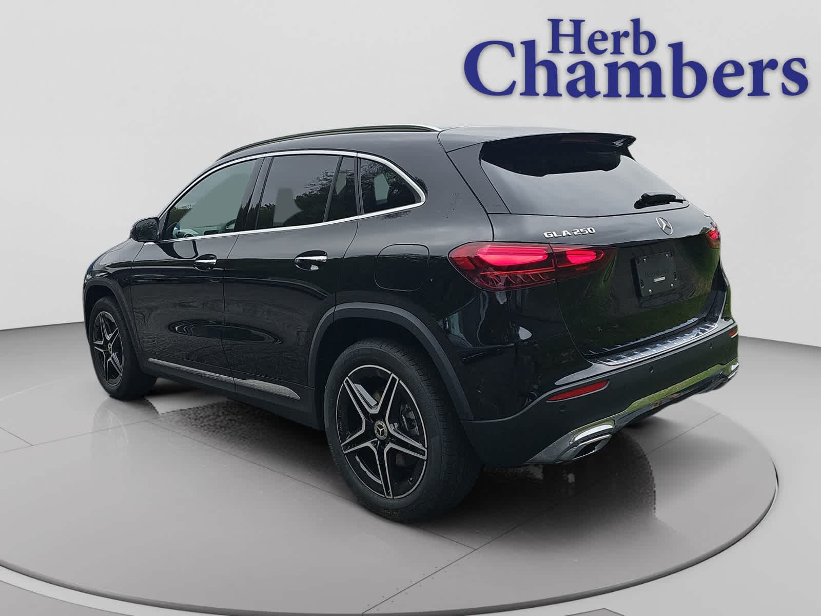 new 2026 Mercedes-Benz GLA 250 car