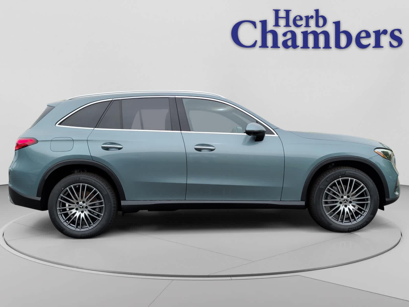 new 2026 Mercedes-Benz GLC 300 car