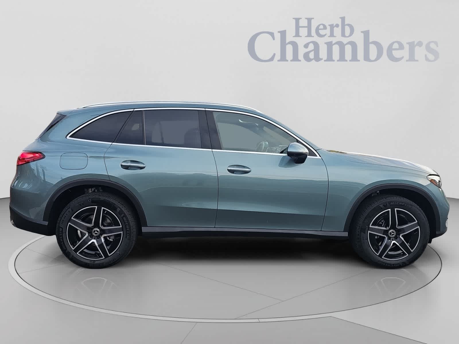 New 2027 Mercedes-Benz GLC 300 4MATIC SUV