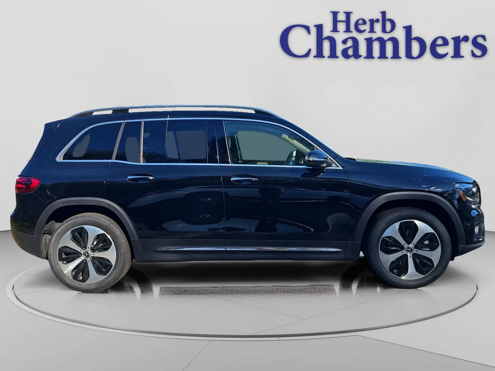 new 2026 Mercedes-Benz GLB 250 car