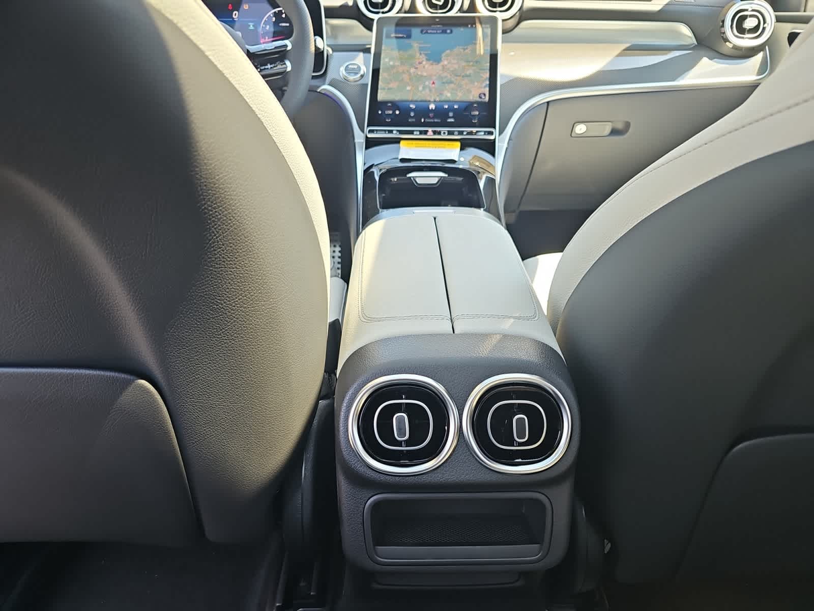 new 2026 Mercedes-Benz GLC 300 car