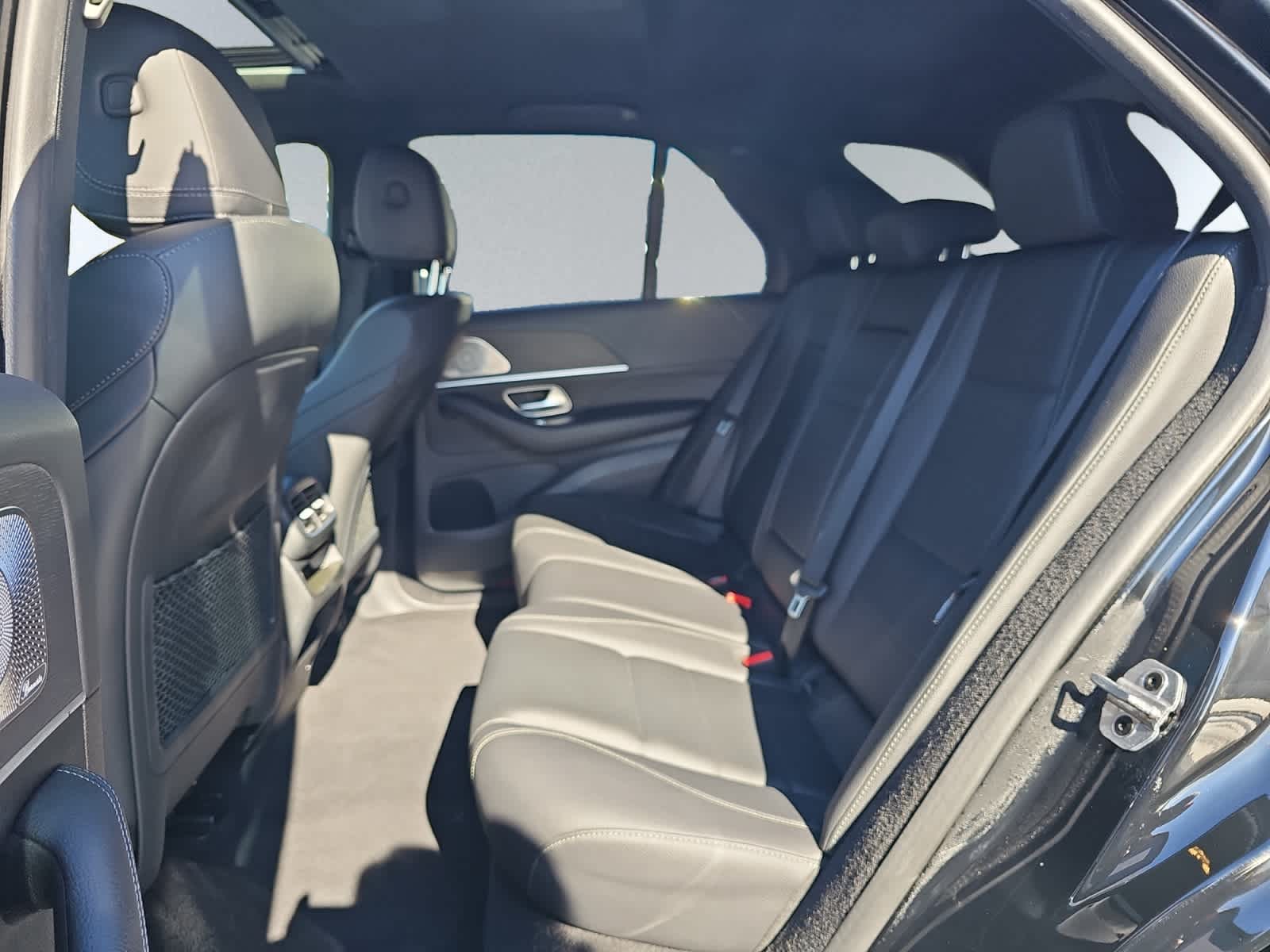 used 2023 Mercedes-Benz GLE 350 car, priced at $43,998