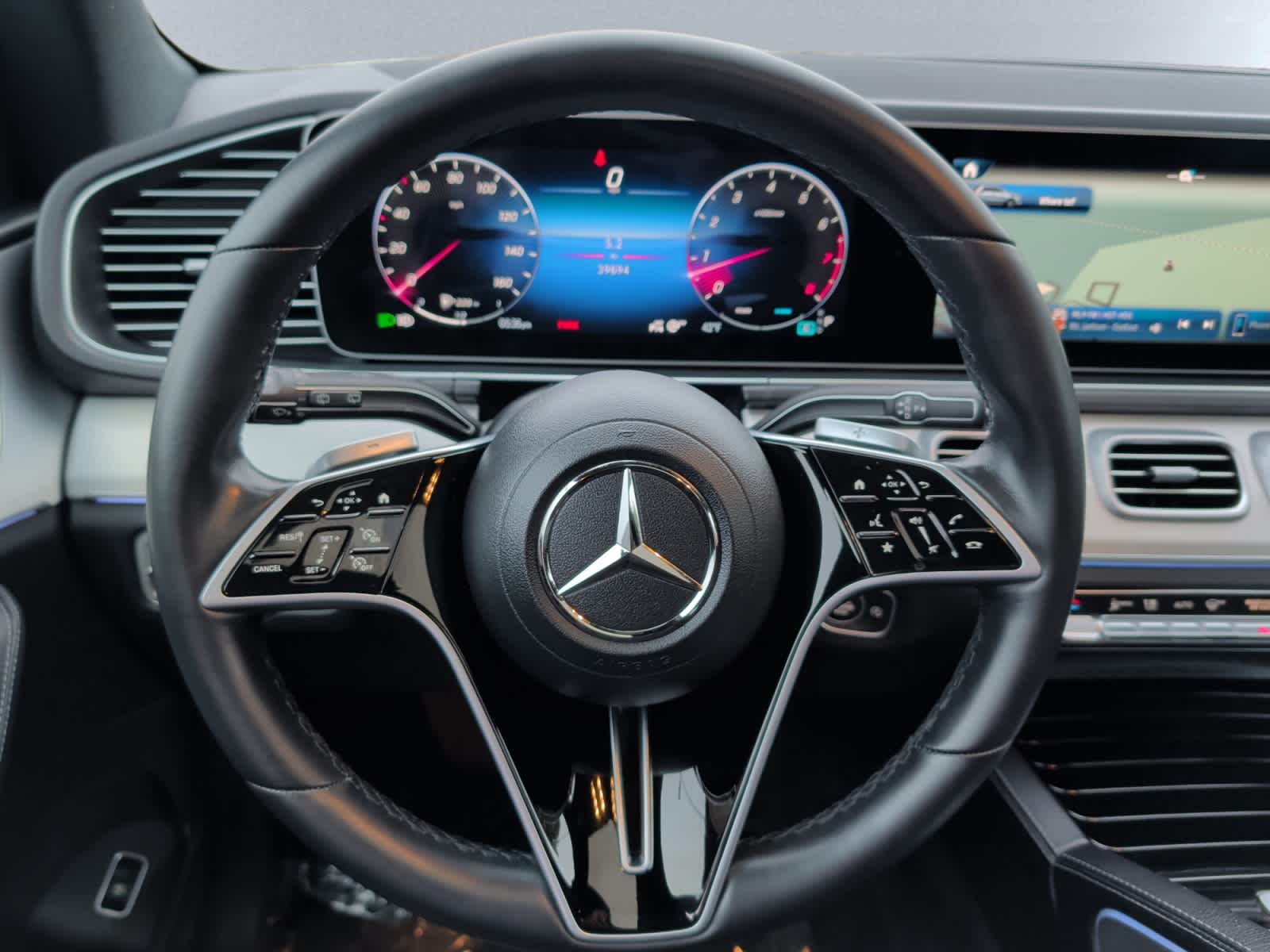 used 2024 Mercedes-Benz GLE 350 car, priced at $44,998