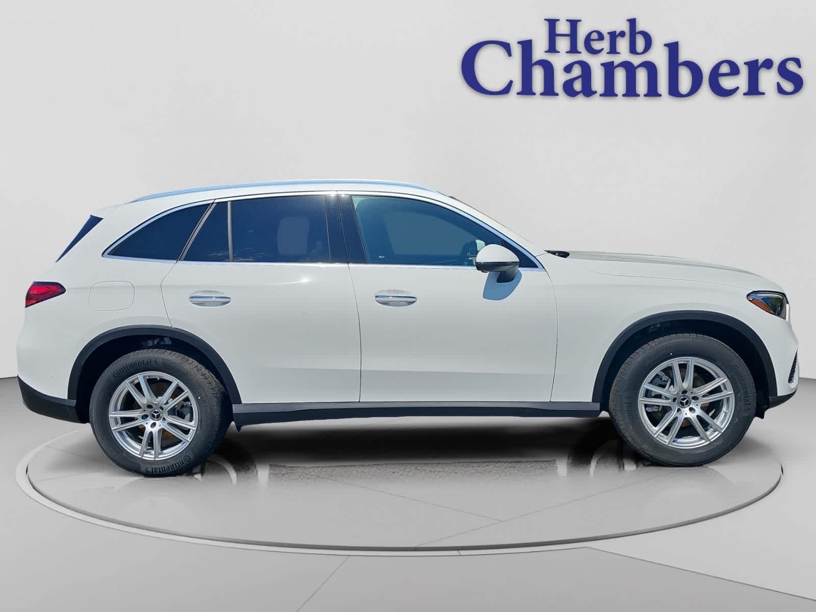 new 2026 Mercedes-Benz GLC 300 car