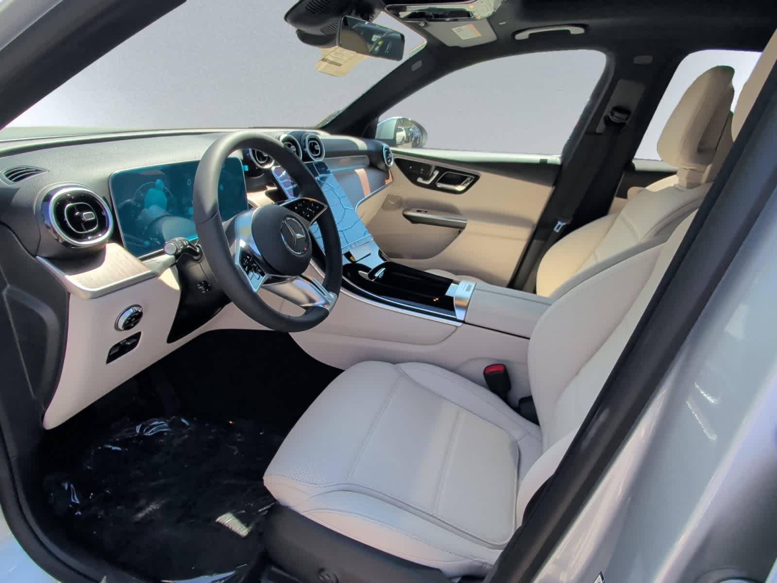 new 2026 Mercedes-Benz GLC 300 car