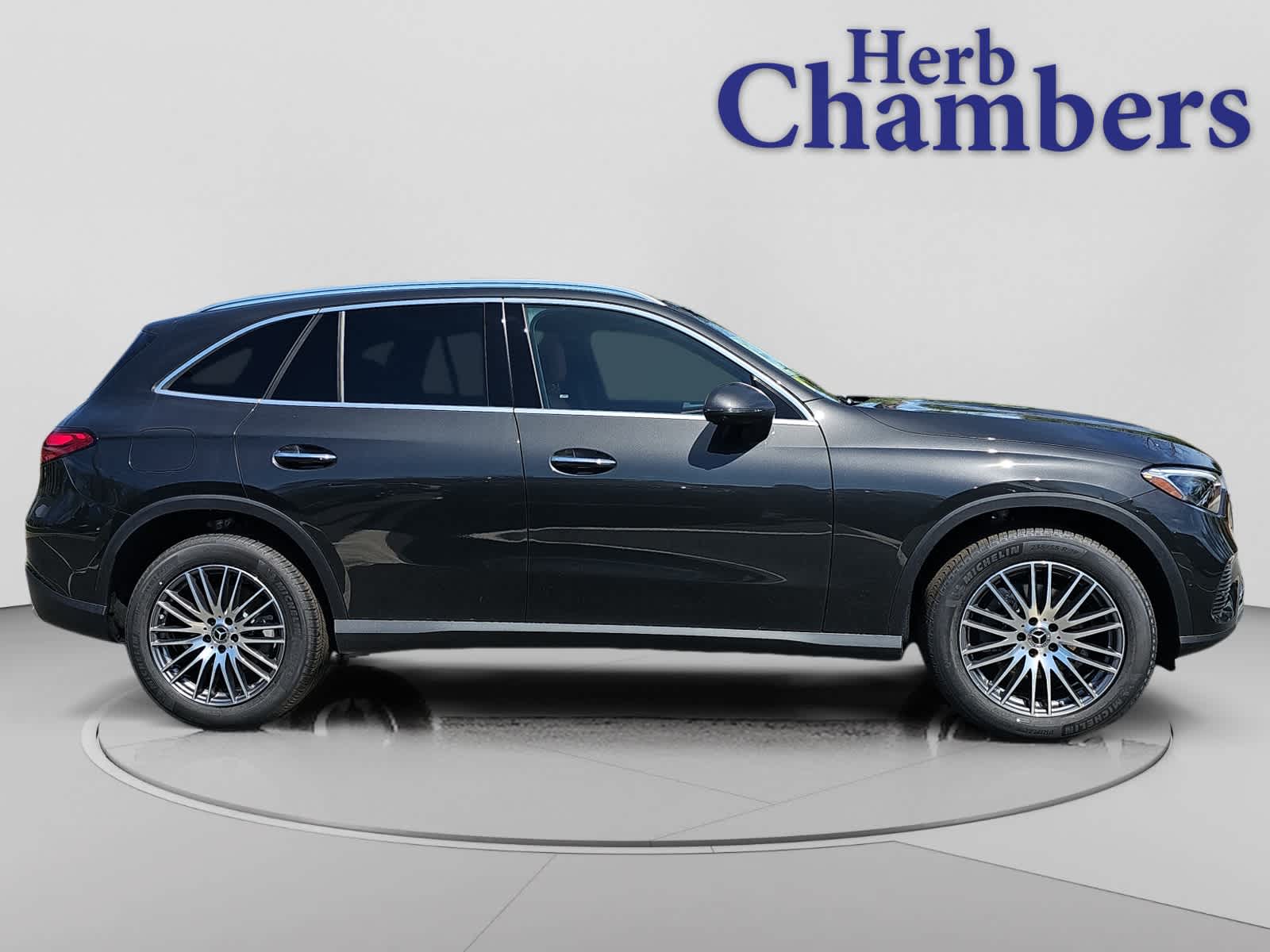 new 2026 Mercedes-Benz GLC 300 car