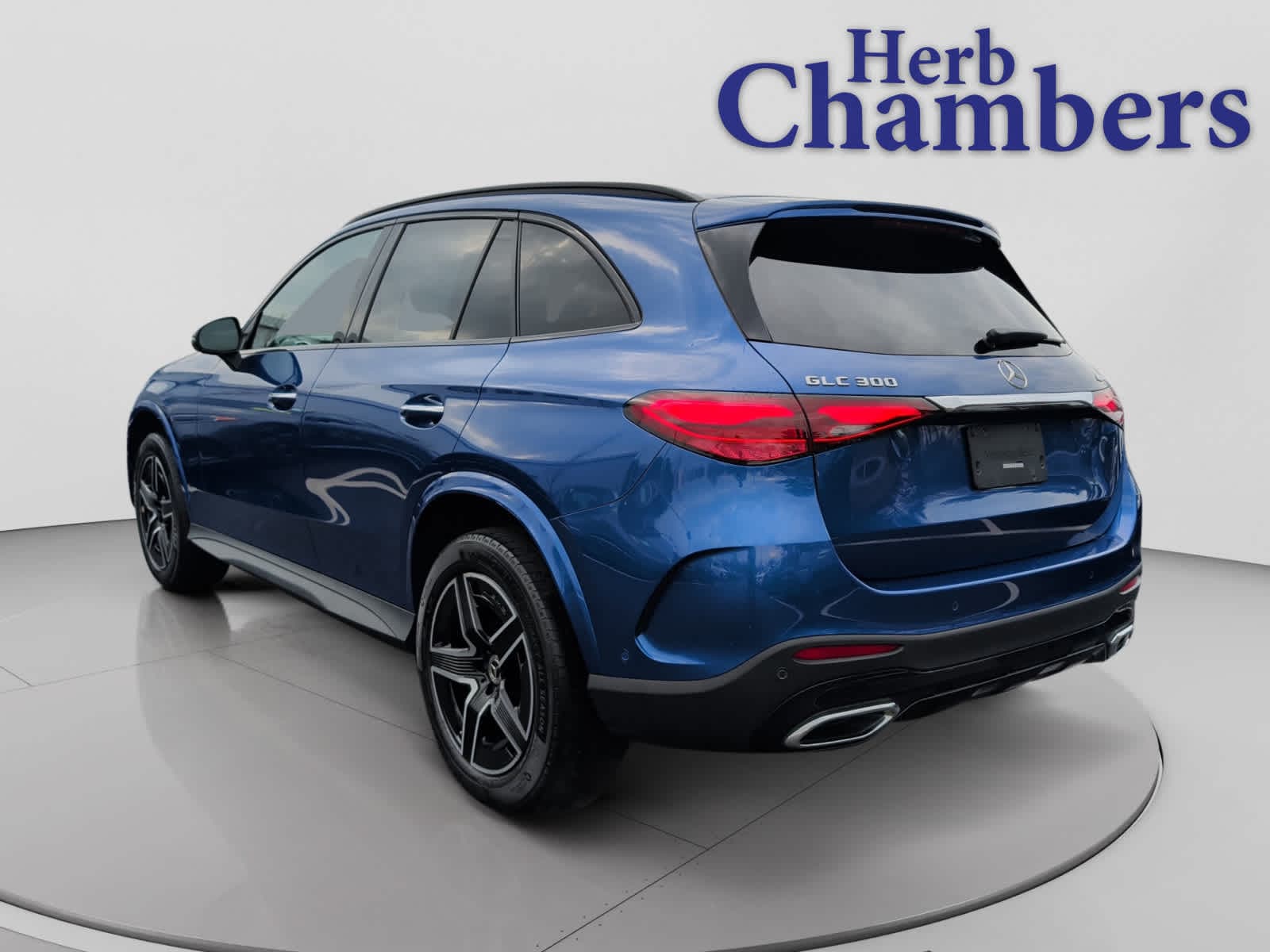 used 2023 Mercedes-Benz GLC 300 car, priced at $39,998