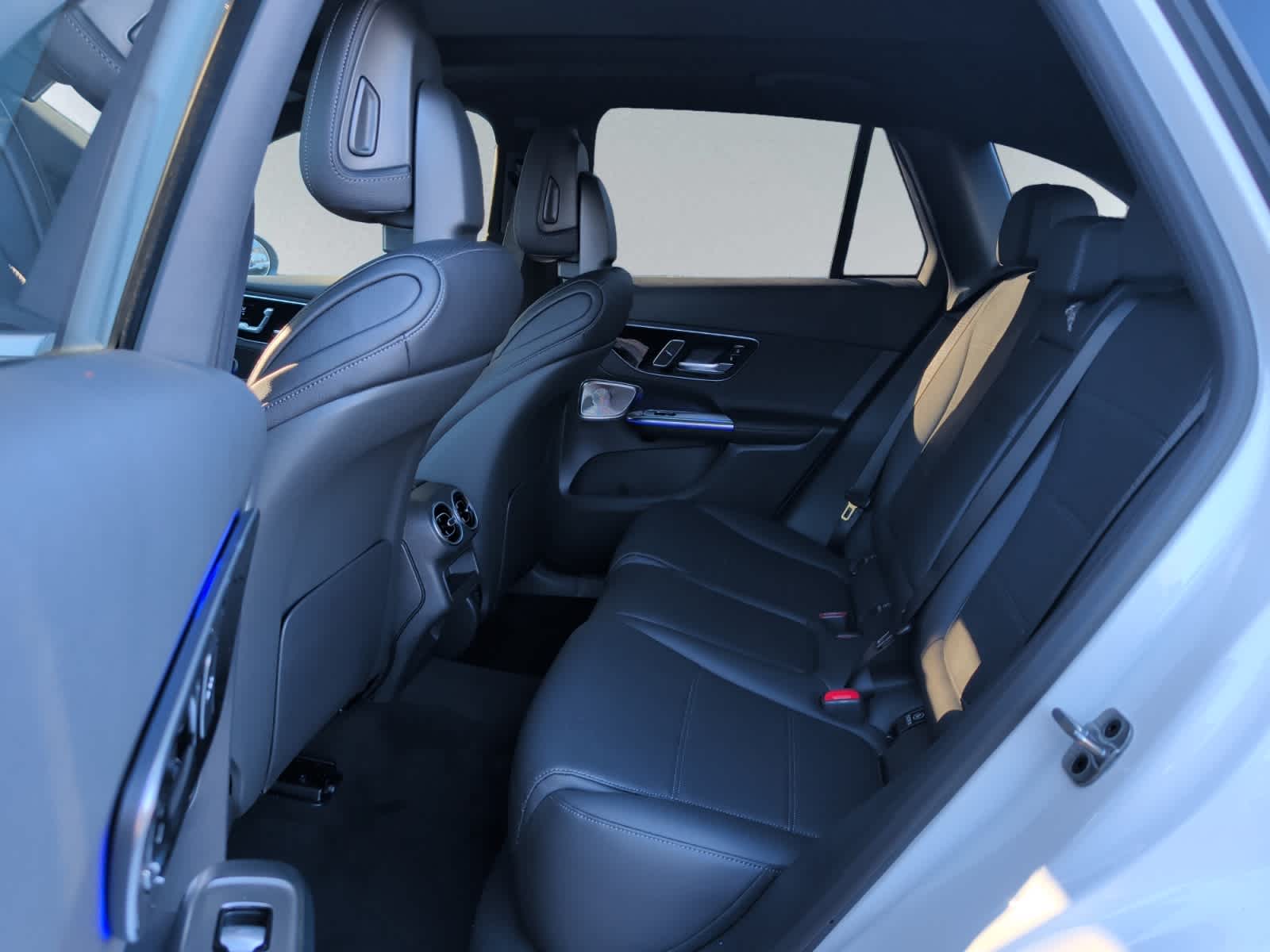 new 2026 Mercedes-Benz GLC 300 car