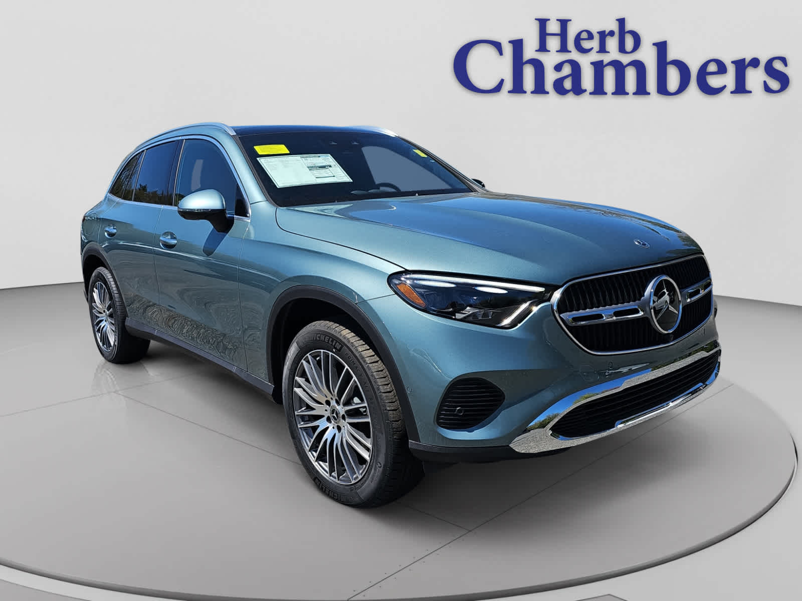 new 2026 Mercedes-Benz GLC 300 car