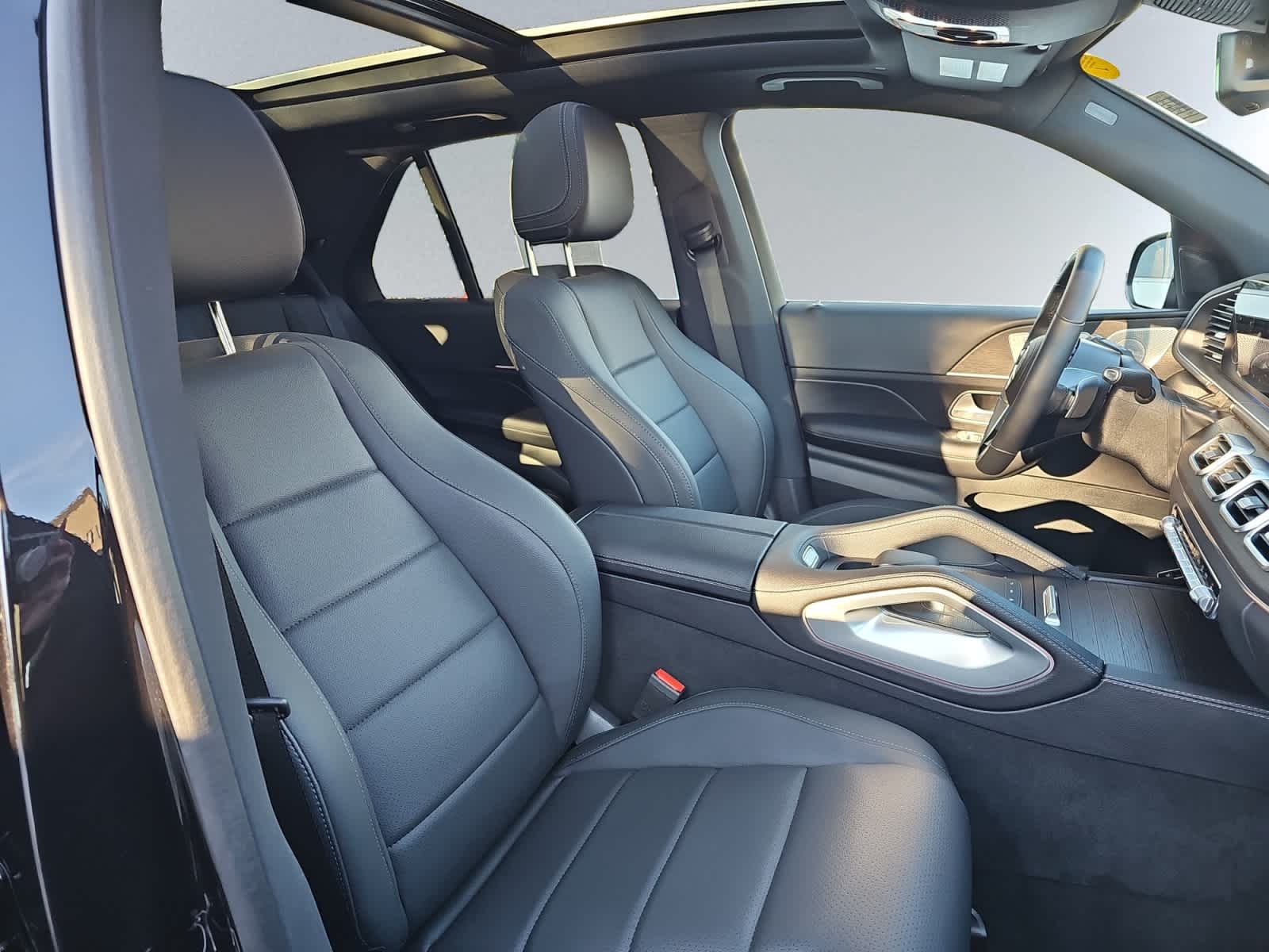 used 2025 Mercedes-Benz GLE 350 car, priced at $61,488