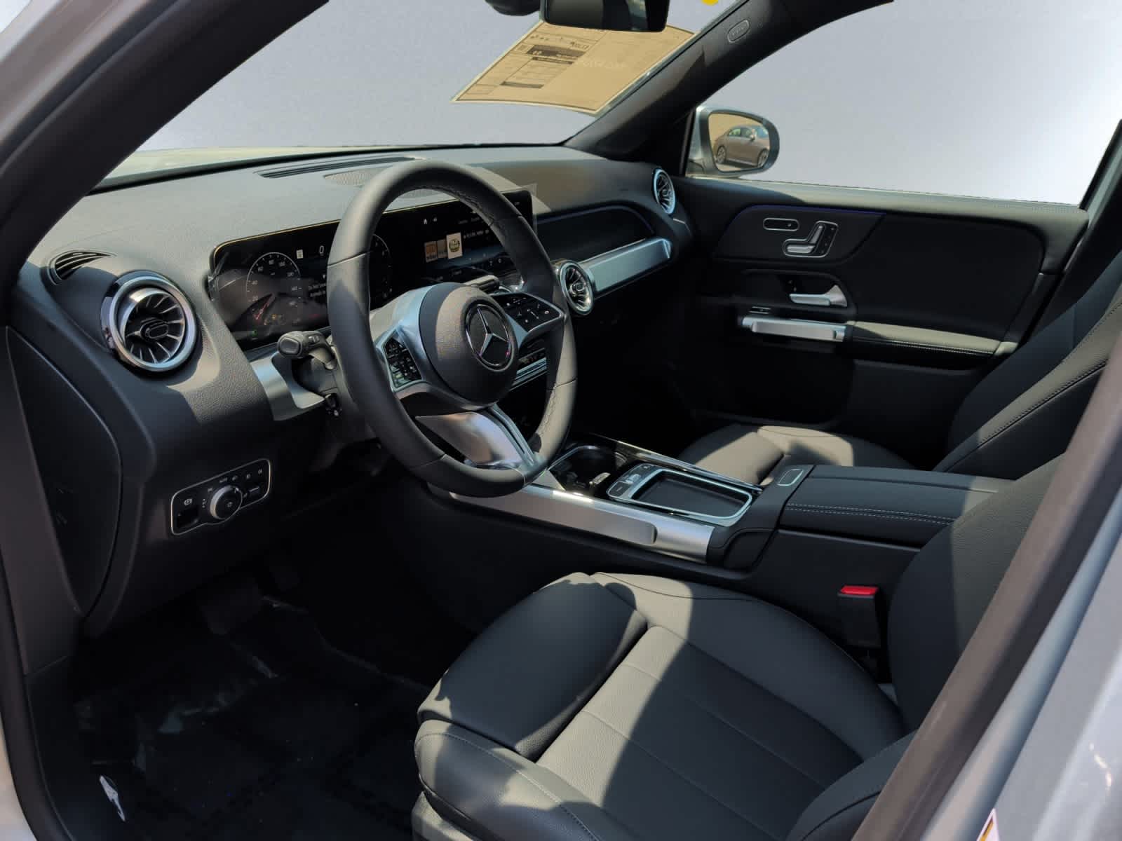 new 2026 Mercedes-Benz GLB 250 car
