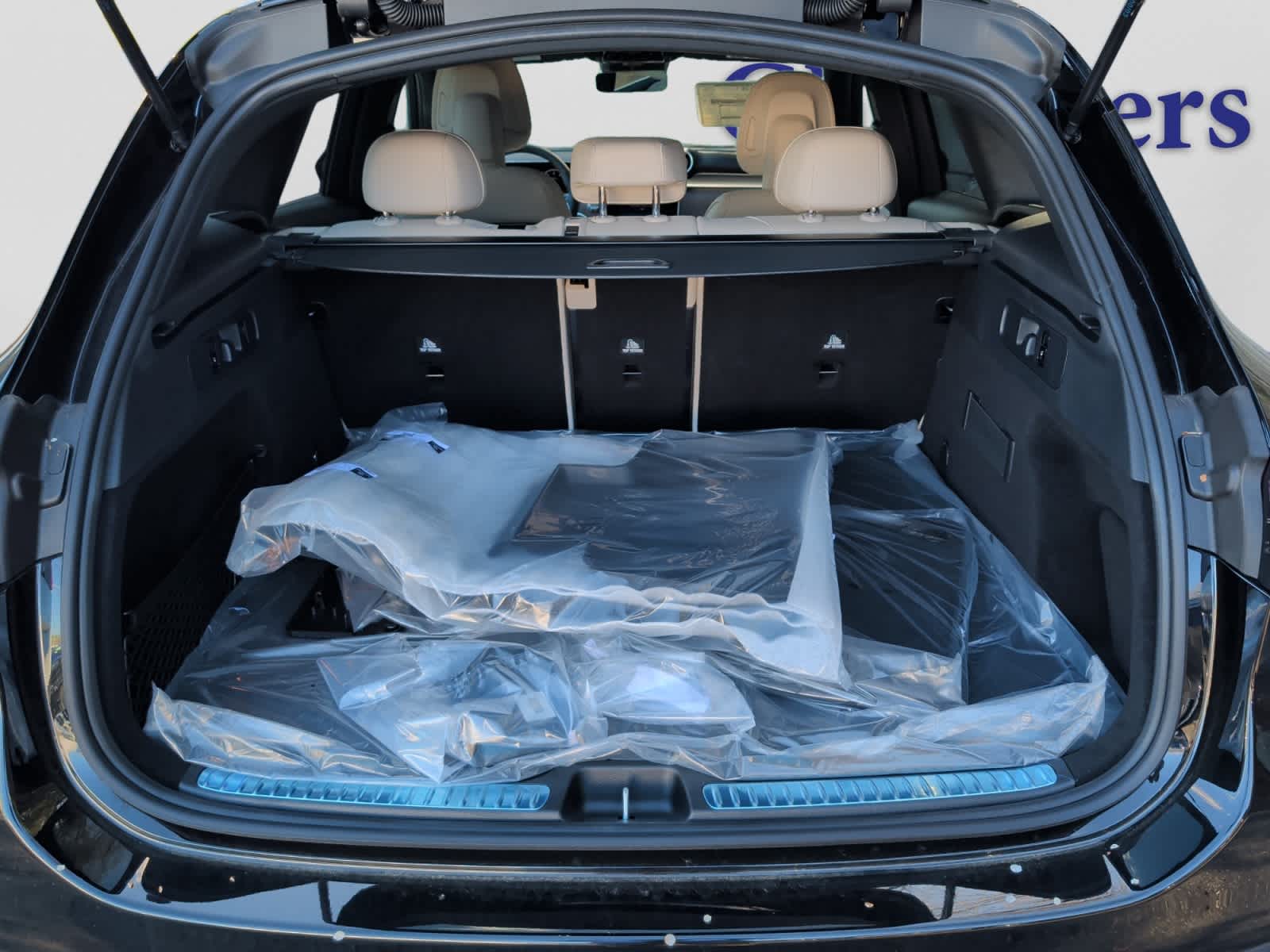 new 2026 Mercedes-Benz GLC 300 car