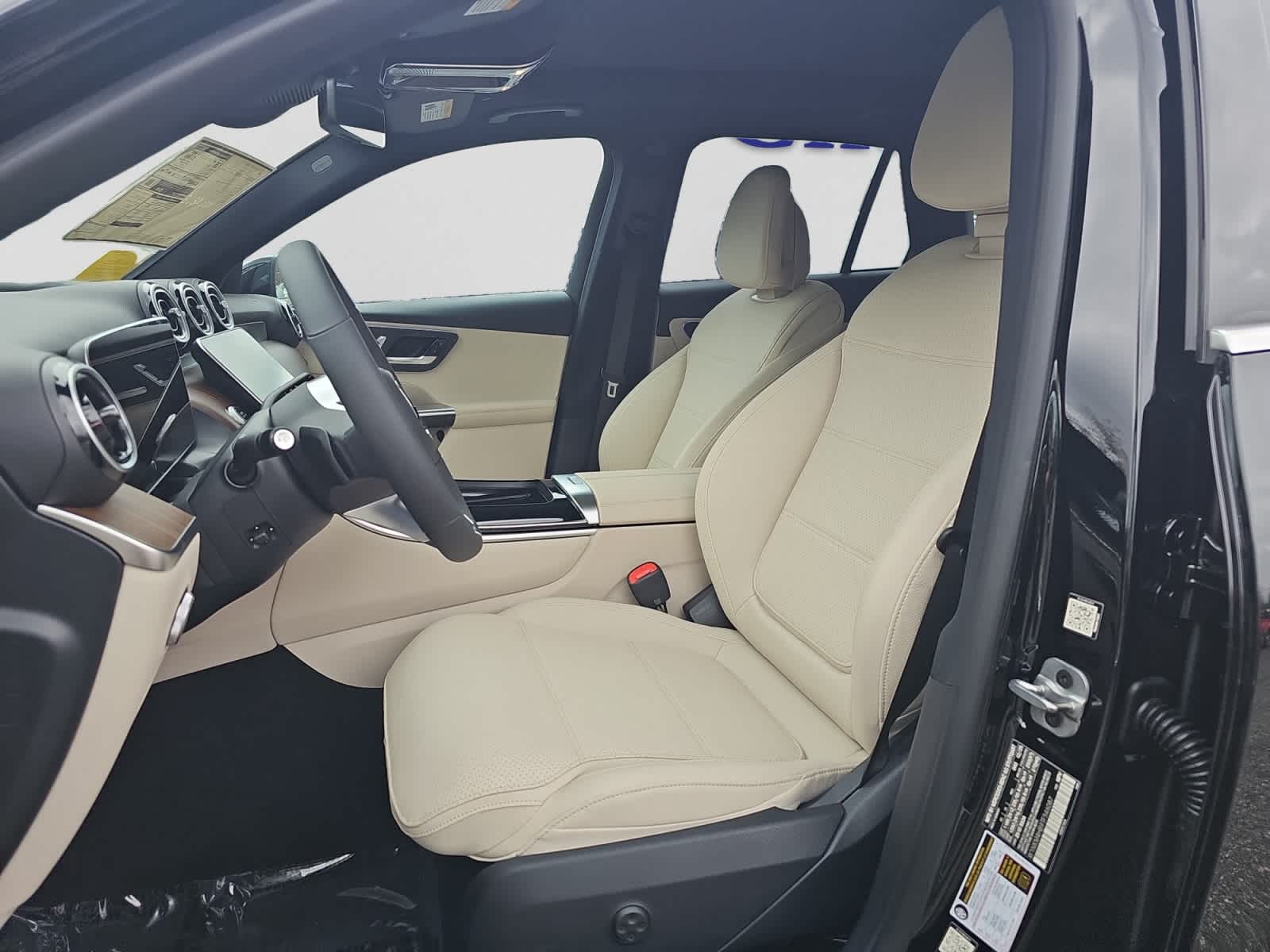 new 2026 Mercedes-Benz GLC 300 car
