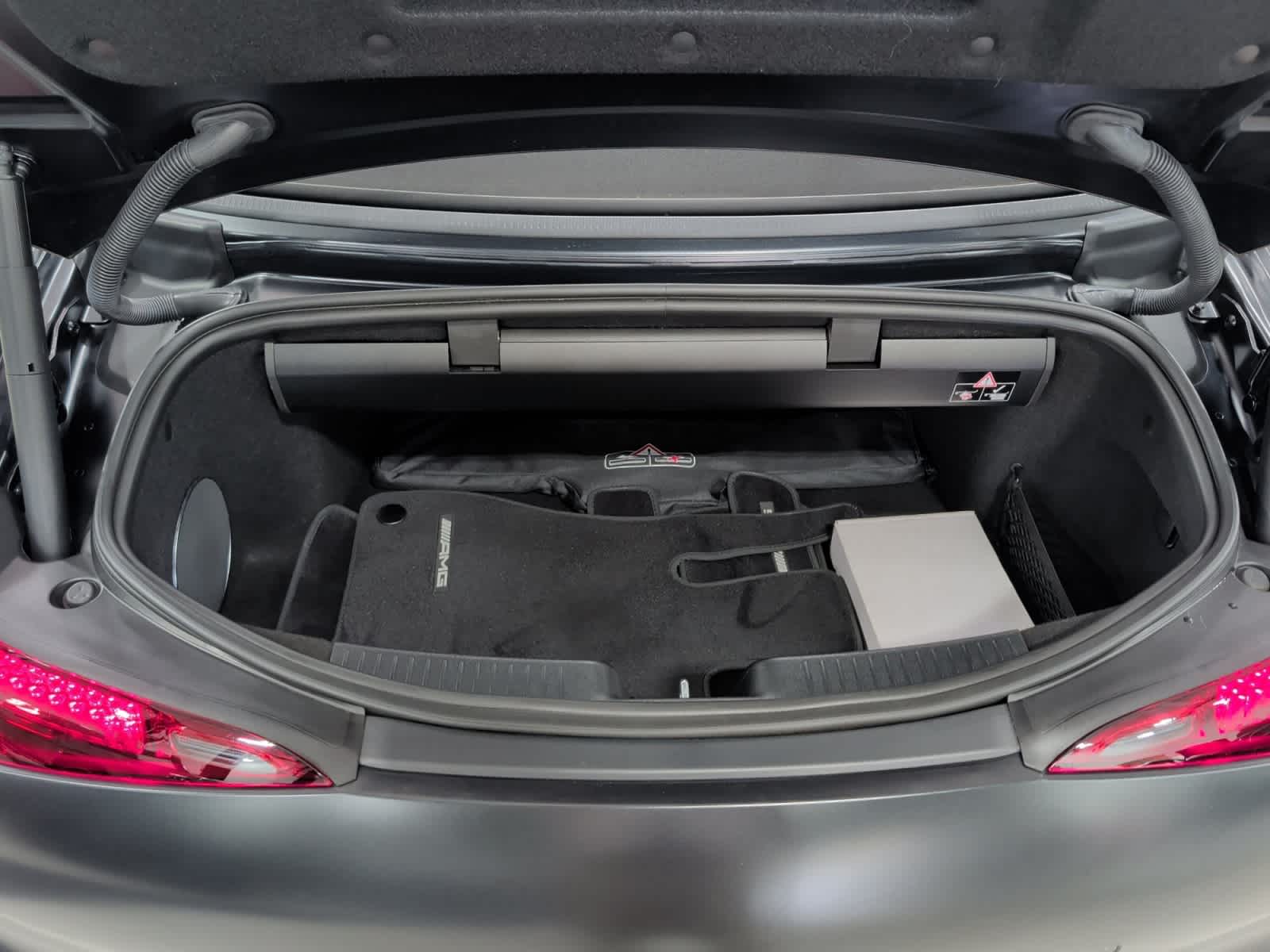 used 2025 Mercedes-Benz AMG SL 55 car, priced at $127,998