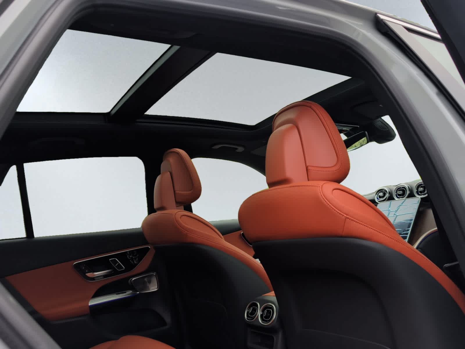 new 2026 Mercedes-Benz GLC 300 car