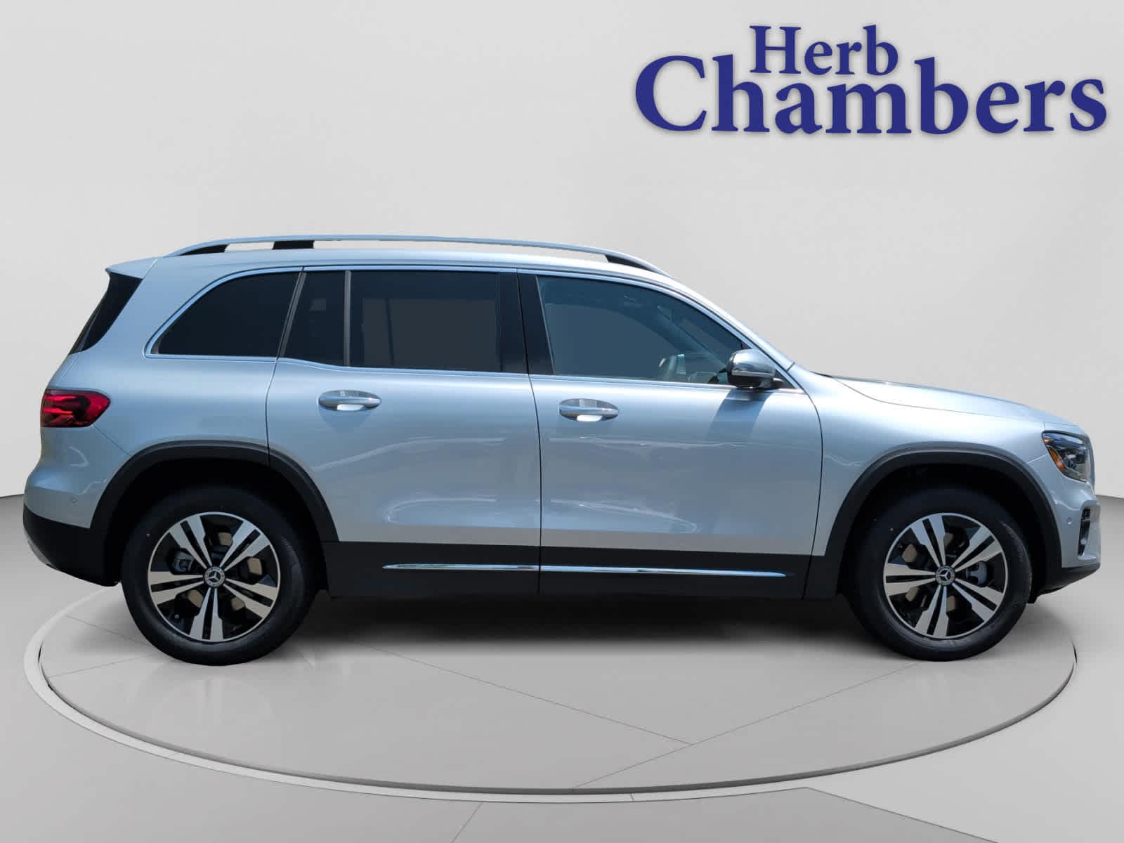 new 2026 Mercedes-Benz GLB 250 car