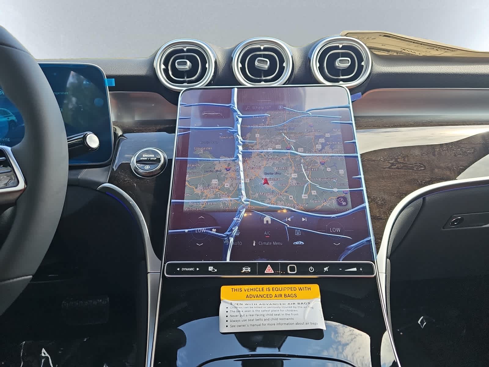 new 2026 Mercedes-Benz GLC 300 car