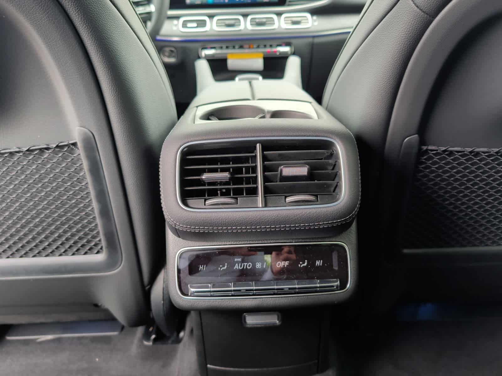 new 2026 Mercedes-Benz GLS 450 car