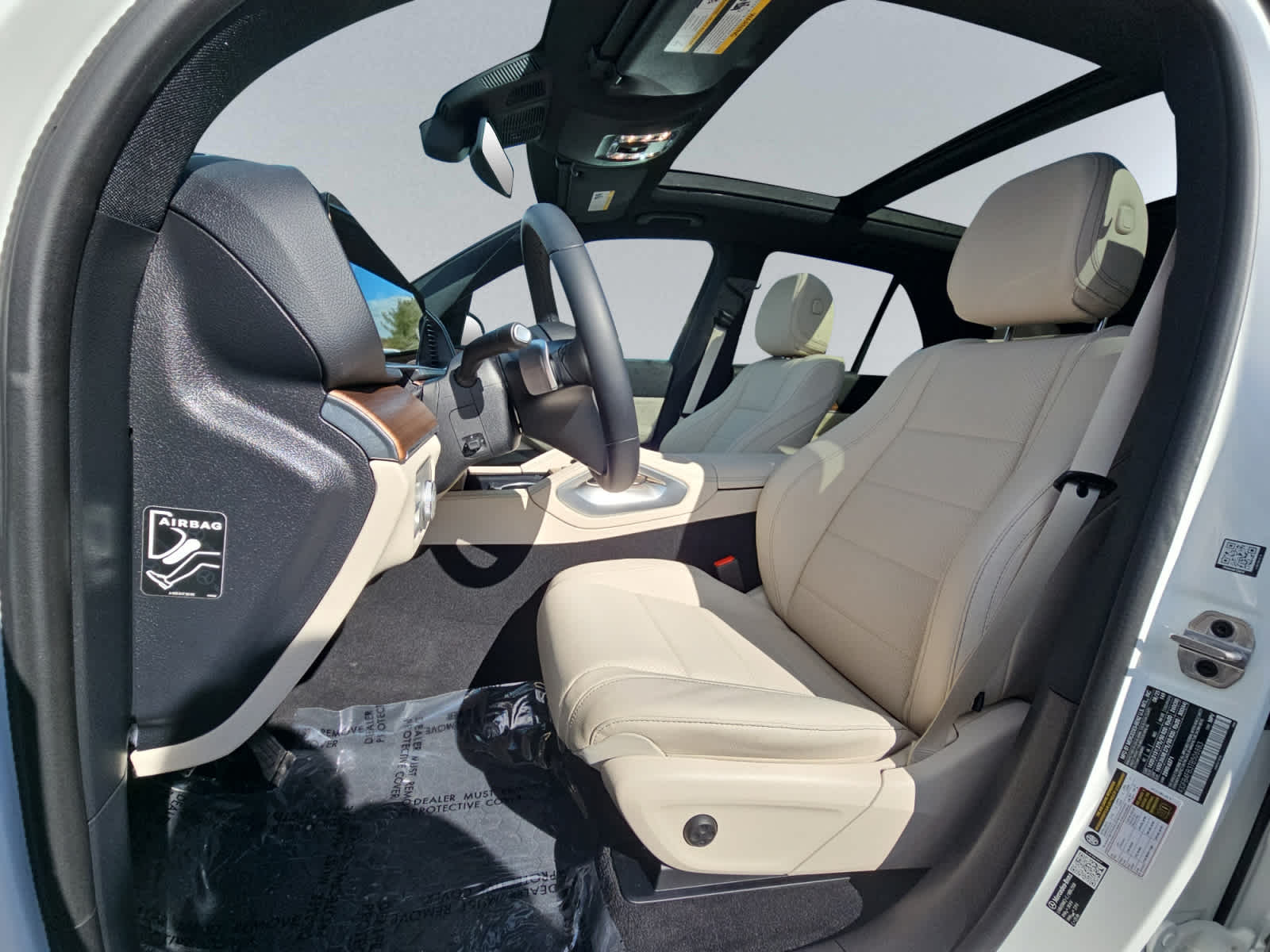 used 2026 Mercedes-Benz GLE 350 car, priced at $67,998