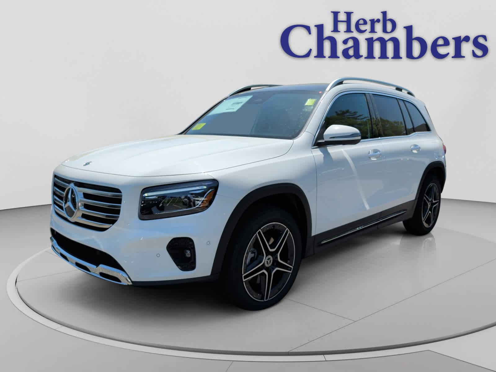 new 2026 Mercedes-Benz GLB 250 car