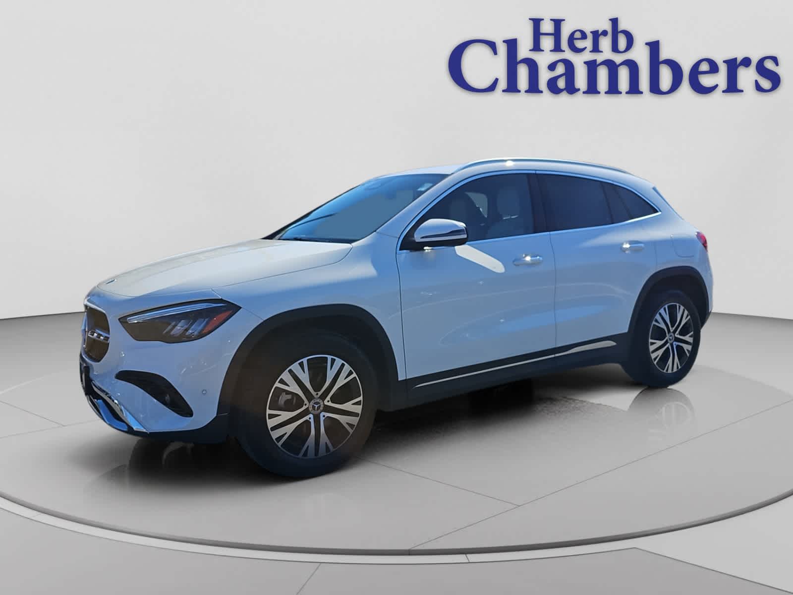 used 2025 Mercedes-Benz GLA 250 car, priced at $37,498