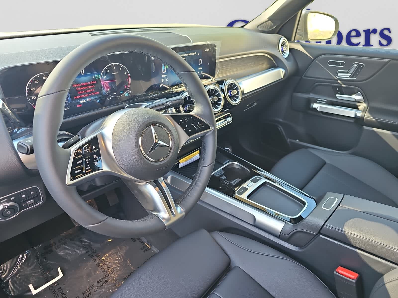 new 2026 Mercedes-Benz GLB 250 car