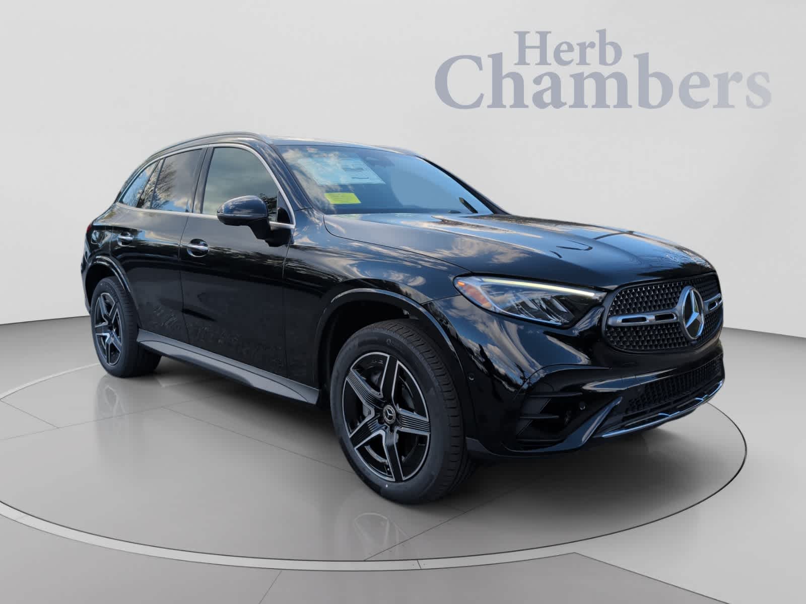2026 Mercedes-Benz GLC Base