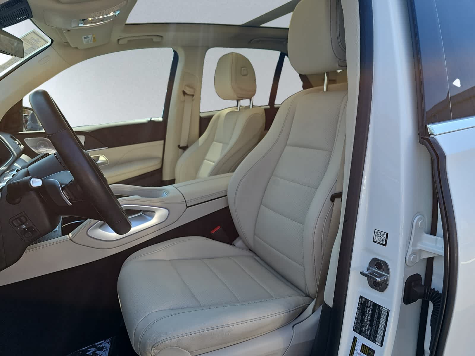 used 2025 Mercedes-Benz GLE 350 car, priced at $57,498