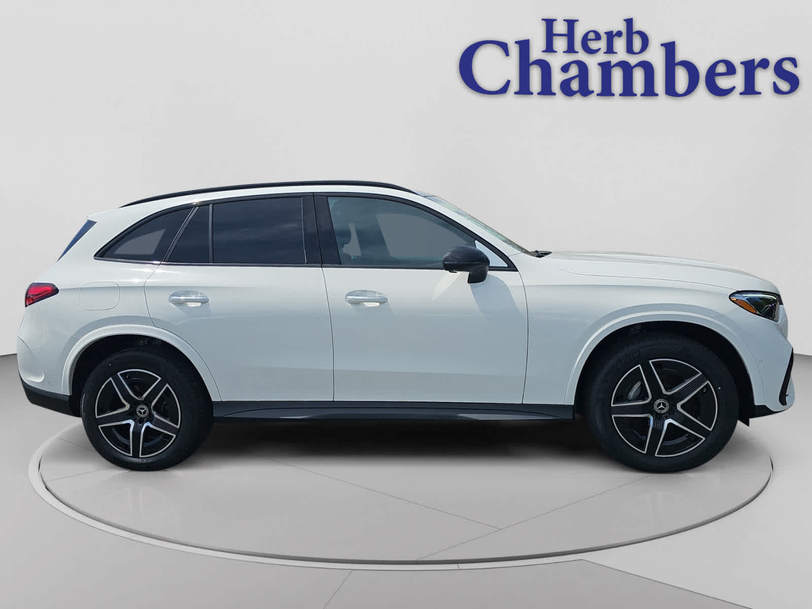 new 2026 Mercedes-Benz GLC 300 car