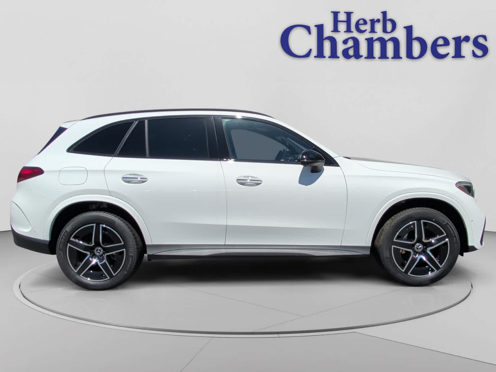 new 2026 Mercedes-Benz GLC 300 car