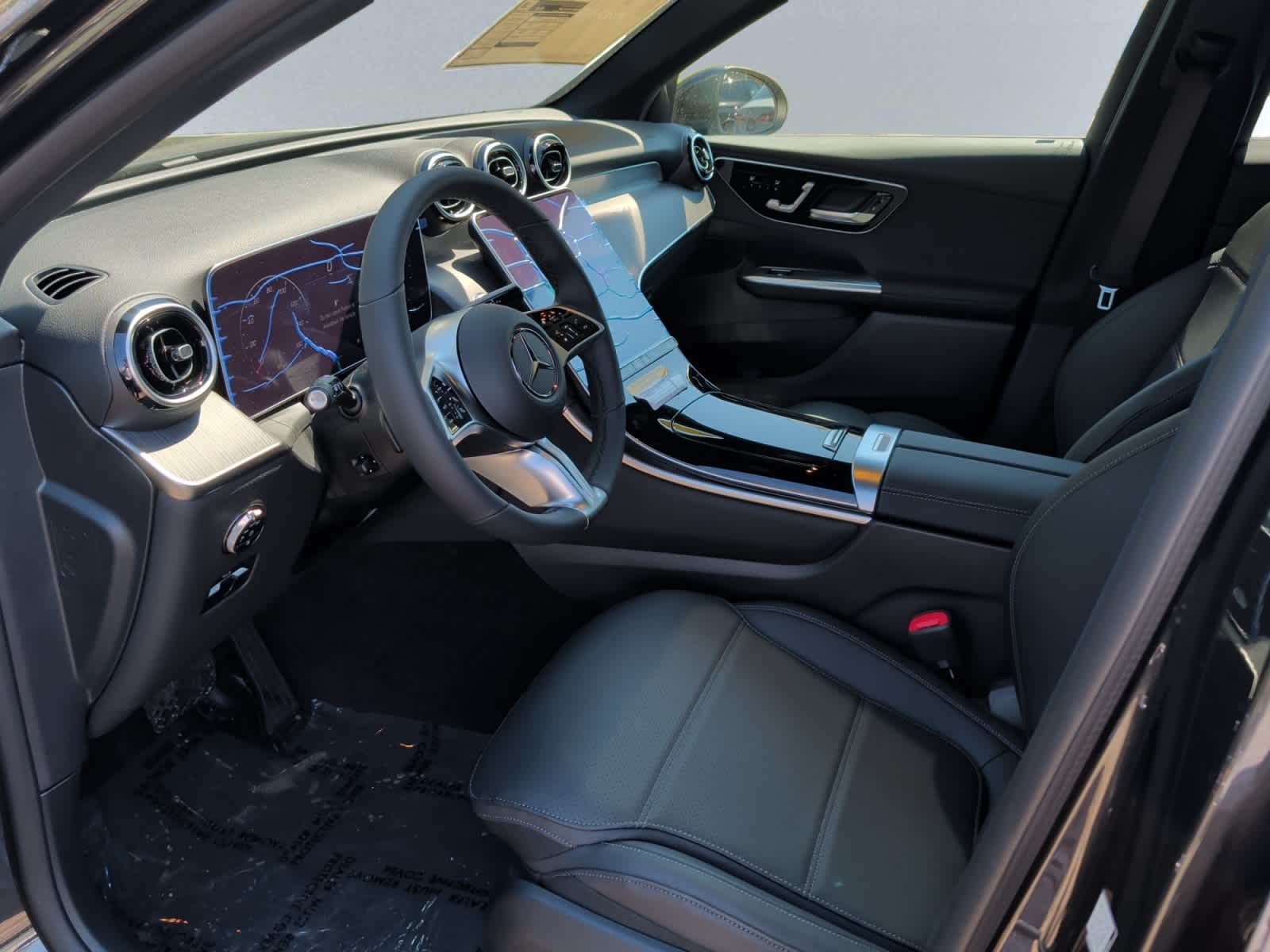 new 2026 Mercedes-Benz GLC 300 car